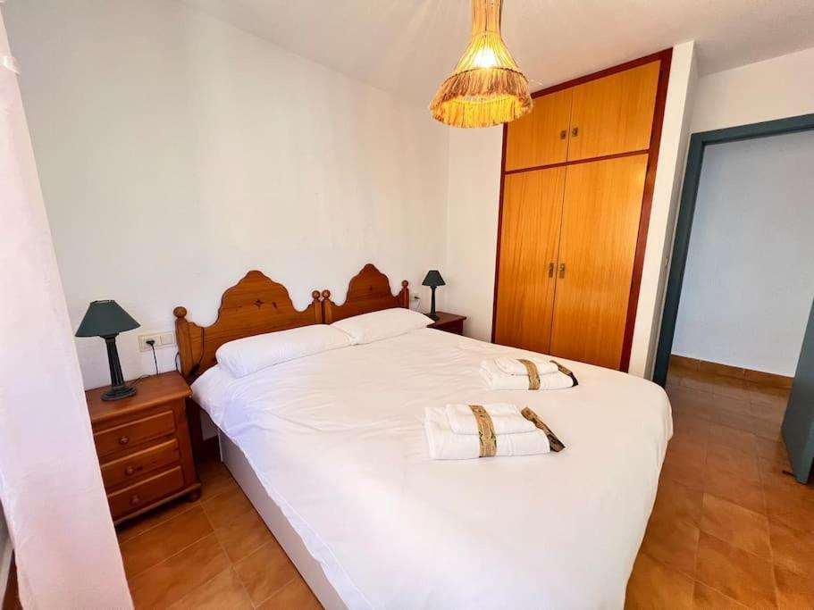 Pushe Playa Velilla Beach & Tradition 3 Almunecar Ngoại thất bức ảnh